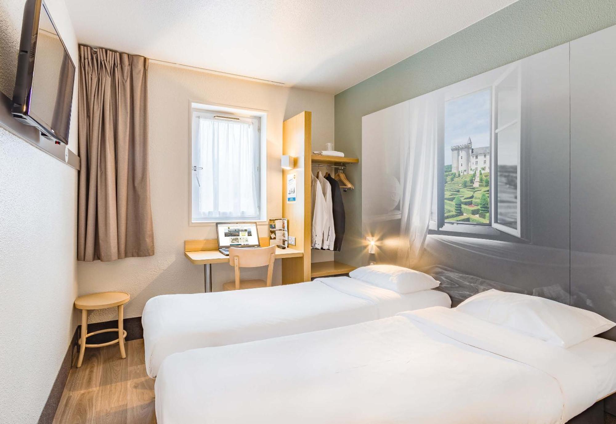 B&B Hotel Tours Nord 2 La Petite Arche Buitenkant foto