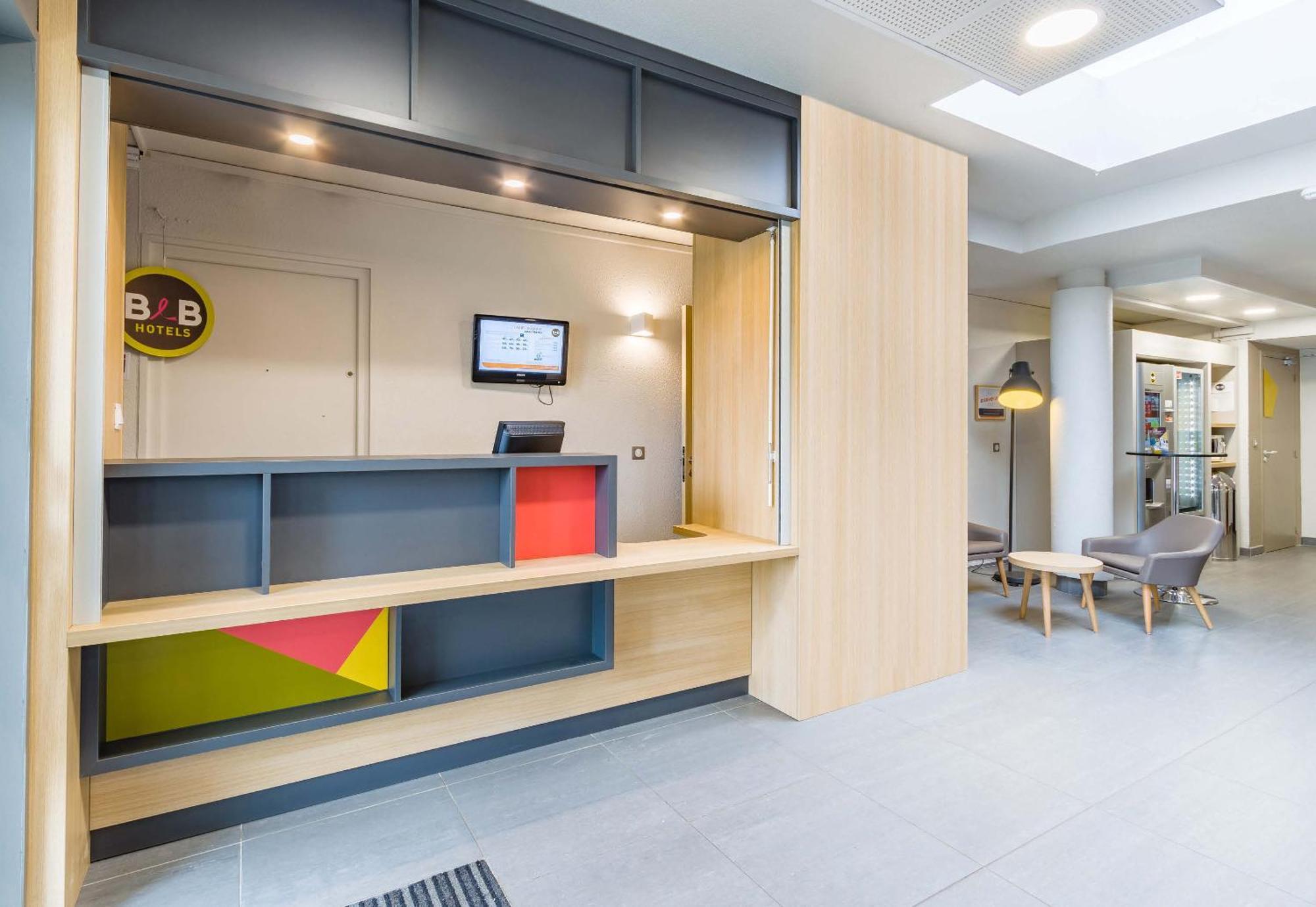 B&B Hotel Tours Nord 2 La Petite Arche Buitenkant foto